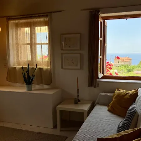 Bright Cozy With Terrace, Garden & Sea View Neokhorion (Messenia)