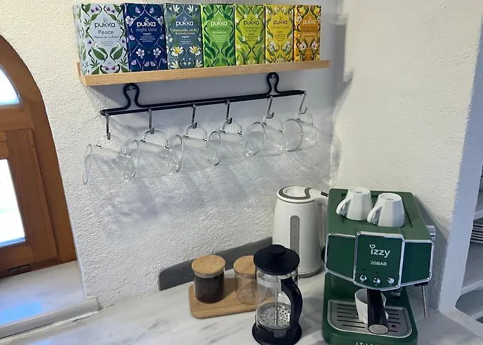 Bright Cozy With Terrace, Garden & Sea View