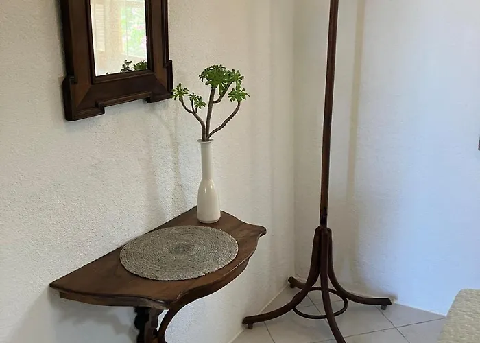 別荘 Bright Cozy With Terrace, Garden & Sea View *