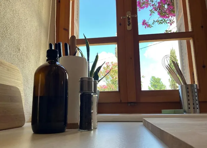 펜션 Bright Cozy With Terrace, Garden & Sea View Neokhorion (Messenia)