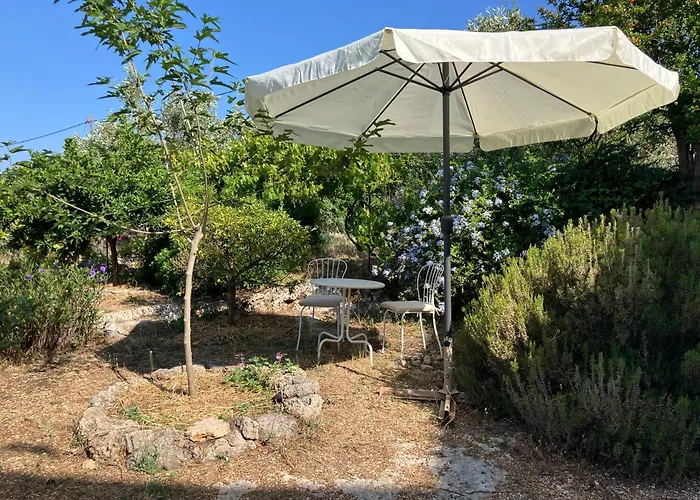 Bright Cozy With Terrace, Garden & Sea View * Neokhorion (Messenia)